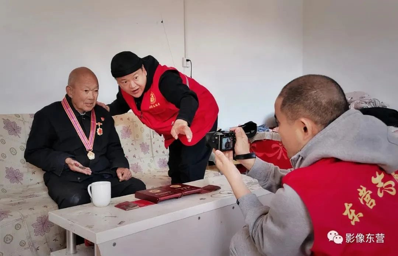 根据活动安排,东营北京婚纱摄影机构将对此次拍摄的照片免费扩印制作